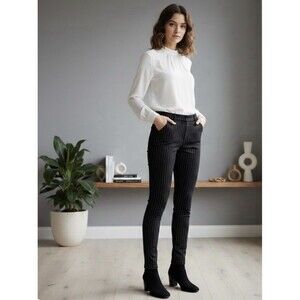 No Boundaries Juniors Striped Millennium Flare Pants, Sizes Small 3-4